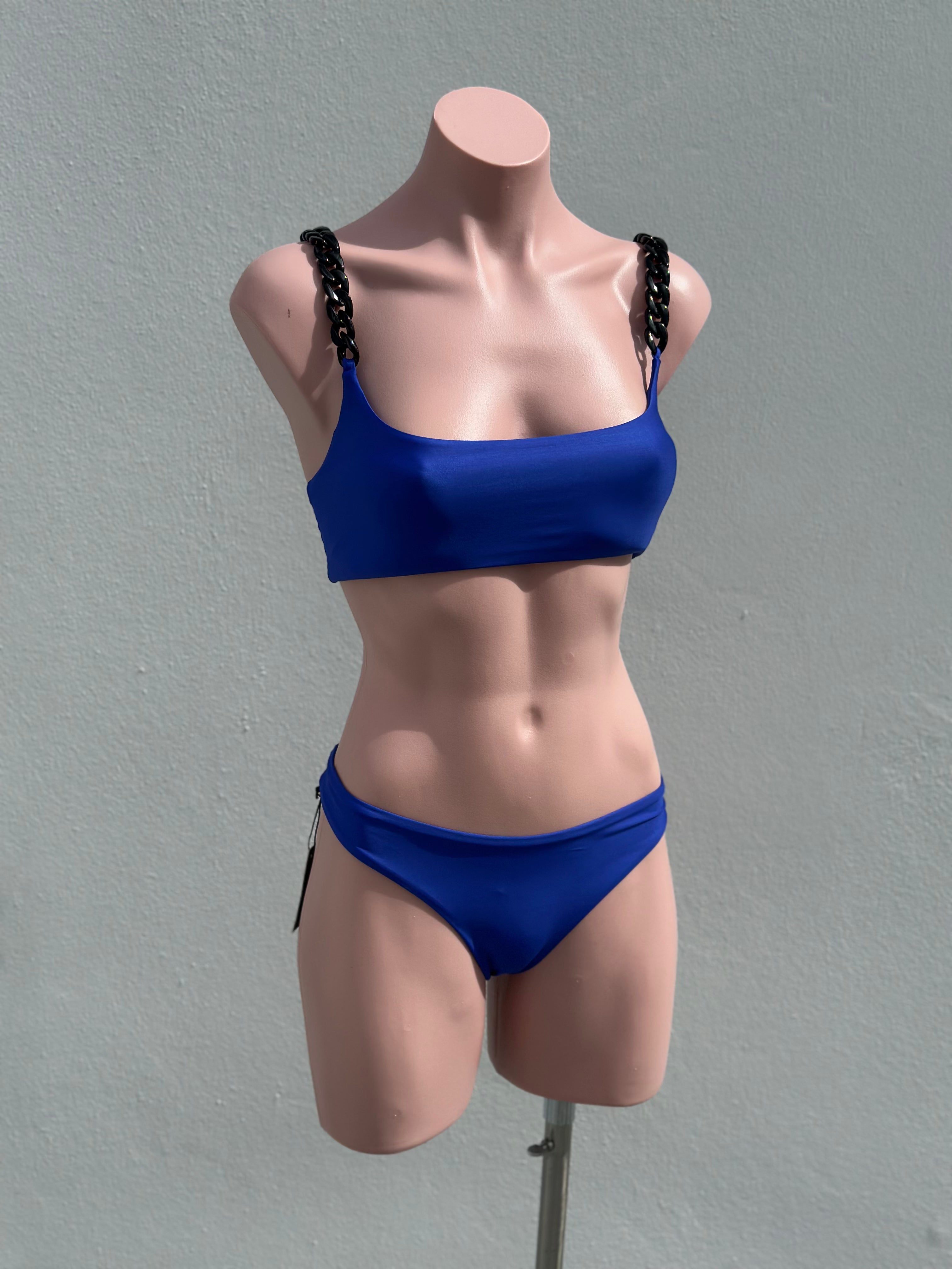 Royal blue chain Set