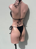 Set negro perlas con bottom “guayuco”