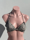 Top leopardo triangulo