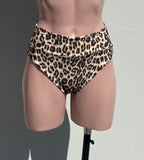 Bottom high leopard