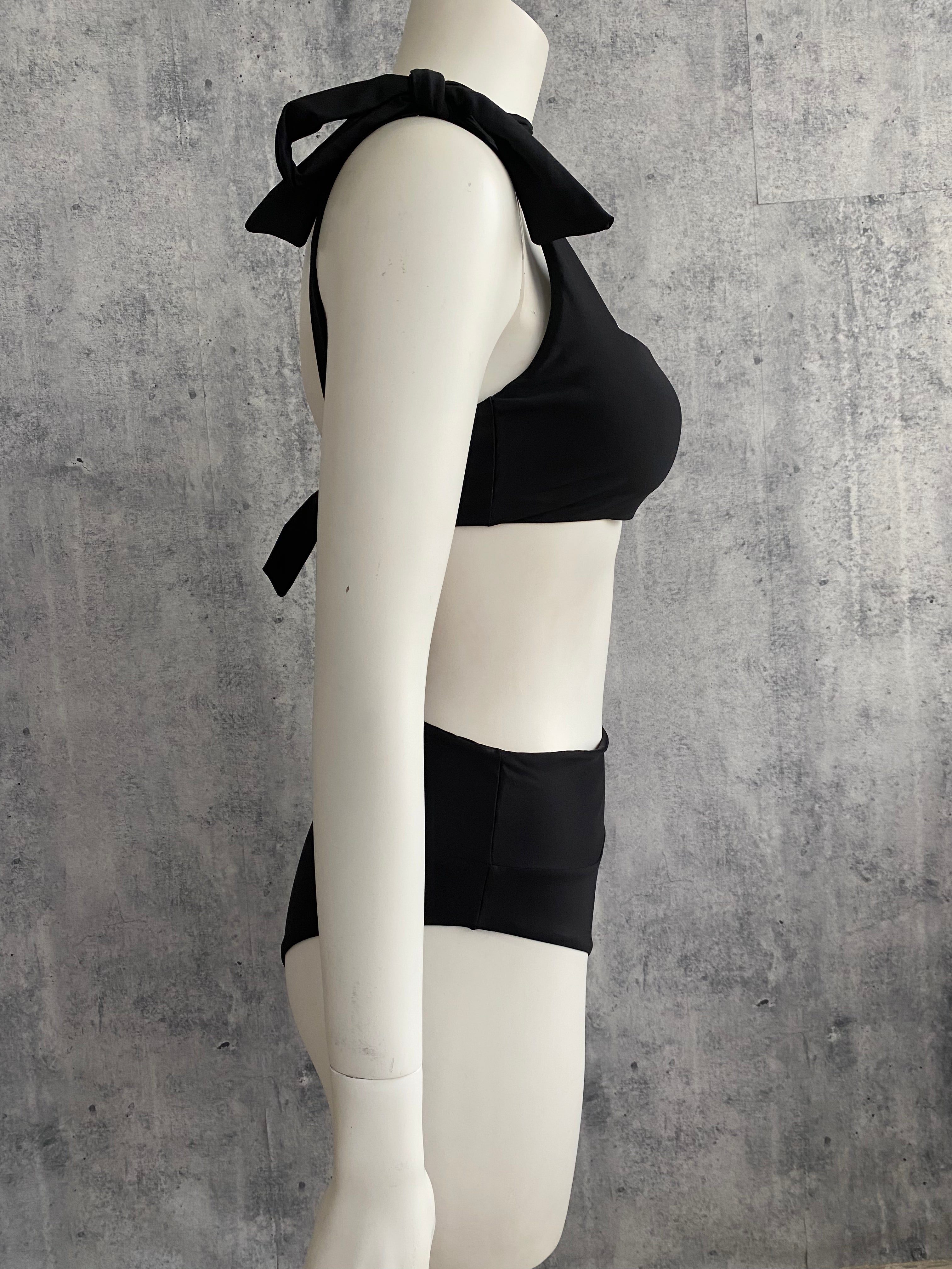 Black bow tie bikini set